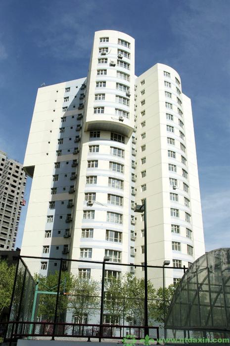 南門國際城F1高層住宅樓（新疆建筑工程天山獎、江蘇省省外“揚子杯”）